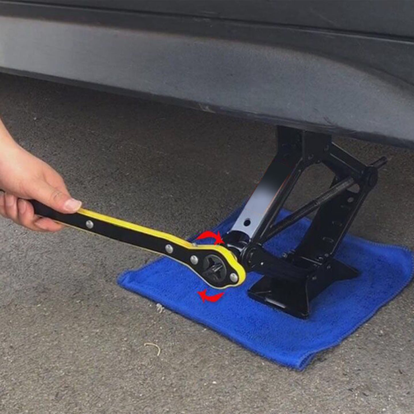 2 Tons Load Capacity Collapsible Hand Crank Tire Changing Lifting Kit