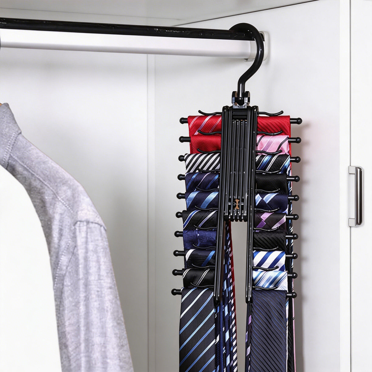 Tie Hanger Rack with 20 Hooks Non-Slip Clips,360 Degree Swivel,Space-Saving Tie Organizer for Closet Organizer for Ties,Belt,Scarves & Accessories